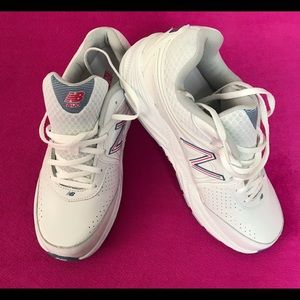 New White New Balance 840 Sneakers 11.5